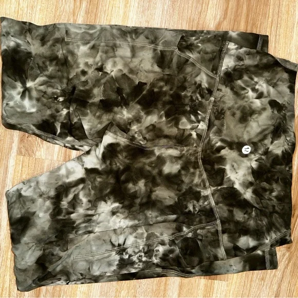 Lululemon Align Diamond Dye Leggings 25" - Picture 4 of 6